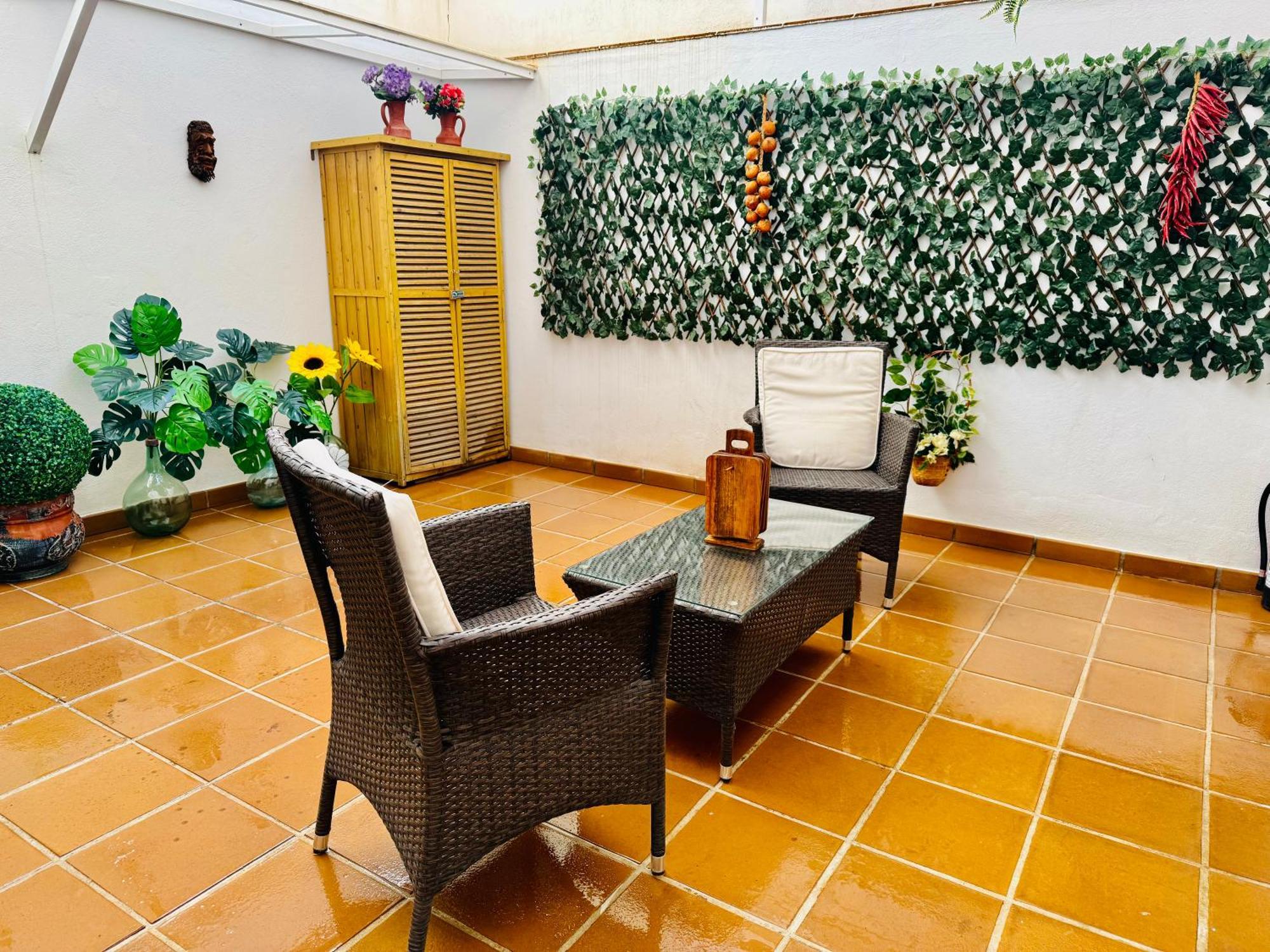 Centrico Apartamento Con Parking Grenada Zewnętrze zdjęcie