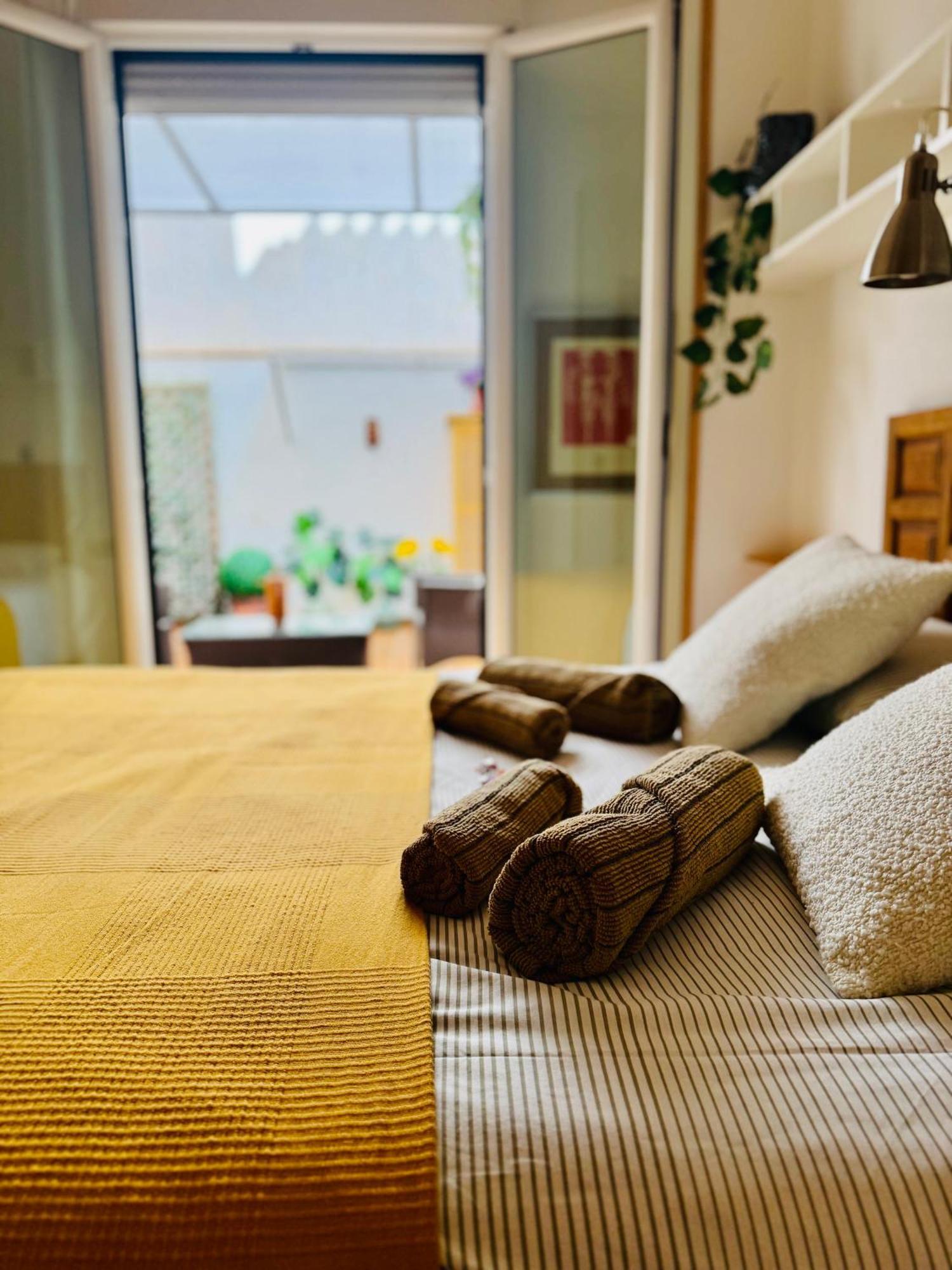 Centrico Apartamento Con Parking Grenada Zewnętrze zdjęcie