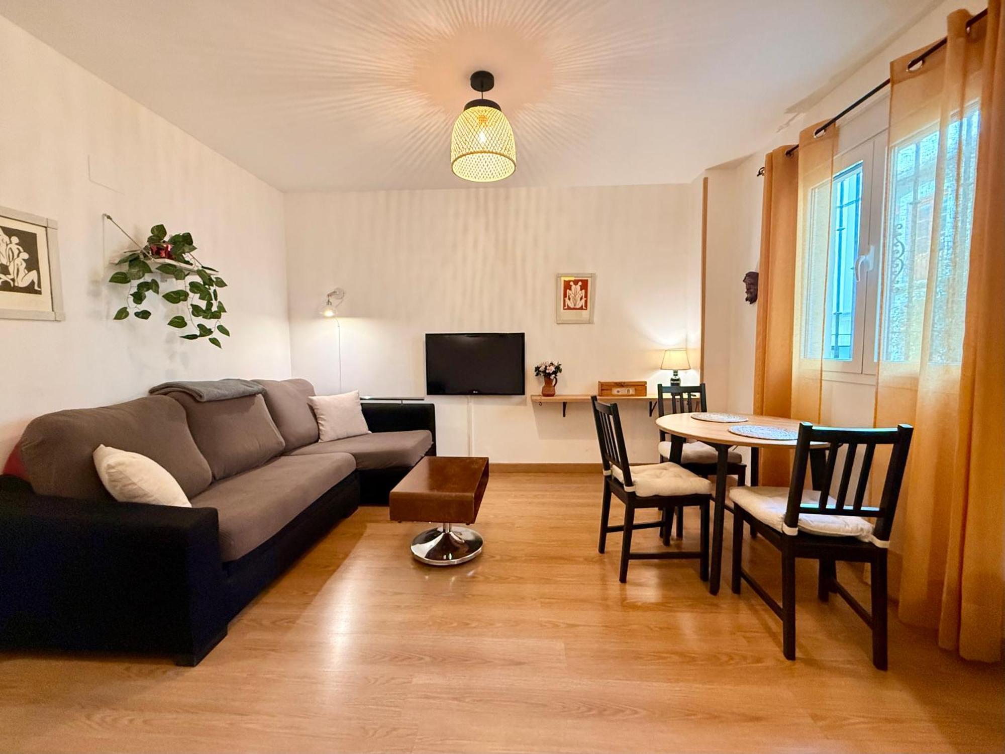 Centrico Apartamento Con Parking Grenada Zewnętrze zdjęcie